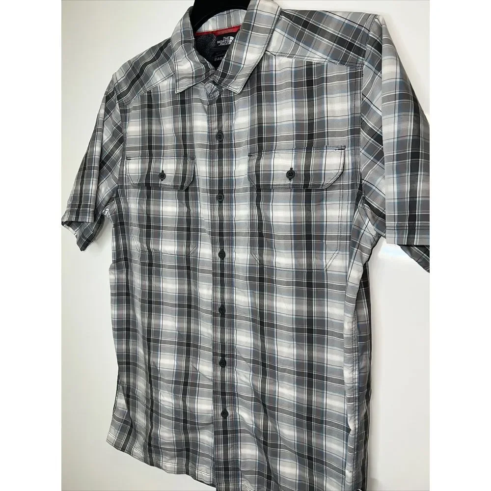 The North Face Shirt Pine Knot Woven Mens‎ Size  S Gray Blue Plaid Short Sleeve